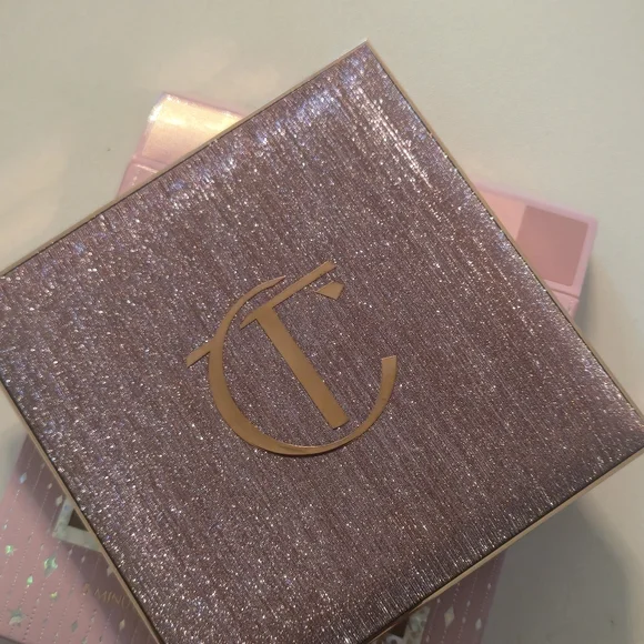Charlotte Tilbury Blush Palette - Cool Neutral- Sold Out Limited Edition - Picture 4 of 4